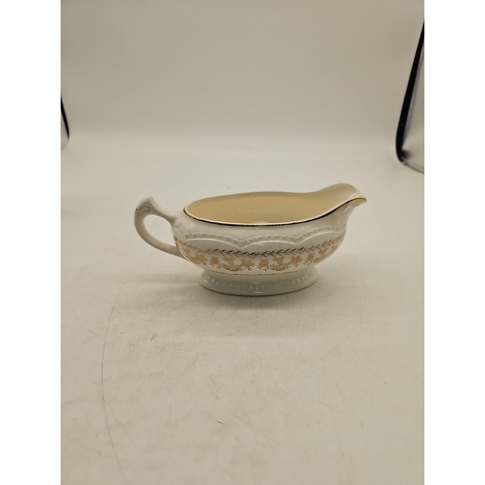 RARE Stetson Gravy Boat with Gold Trim Floral‎ Flower Pattern Vintage
